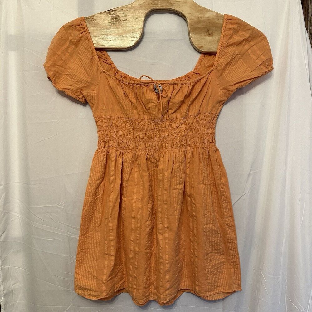Sunday Best Aritzia Women's Size Medium Orange‎ Mini Dress Smocked Short Sleeve